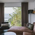 아파트호텔 Nikolaus By Avenida Panoramic Wellness