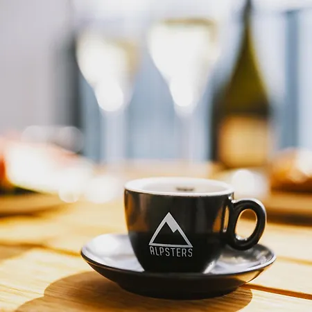 Apartmanhotel Nikolaus By Avenida Panoramic Wellness 4*