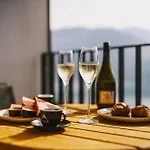 Nikolaus By Avenida Panoramic Wellness
